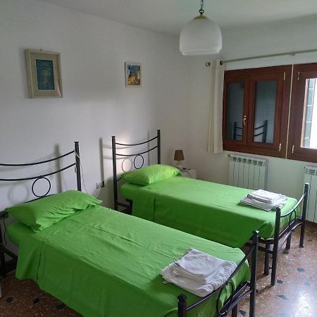 Guizzo Apartment Venezia Exteriör bild