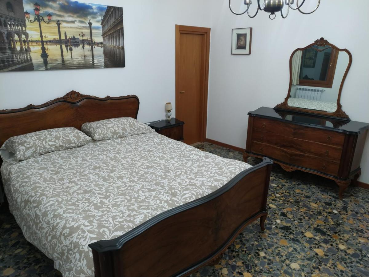 Guizzo Apartment Venezia Exteriör bild