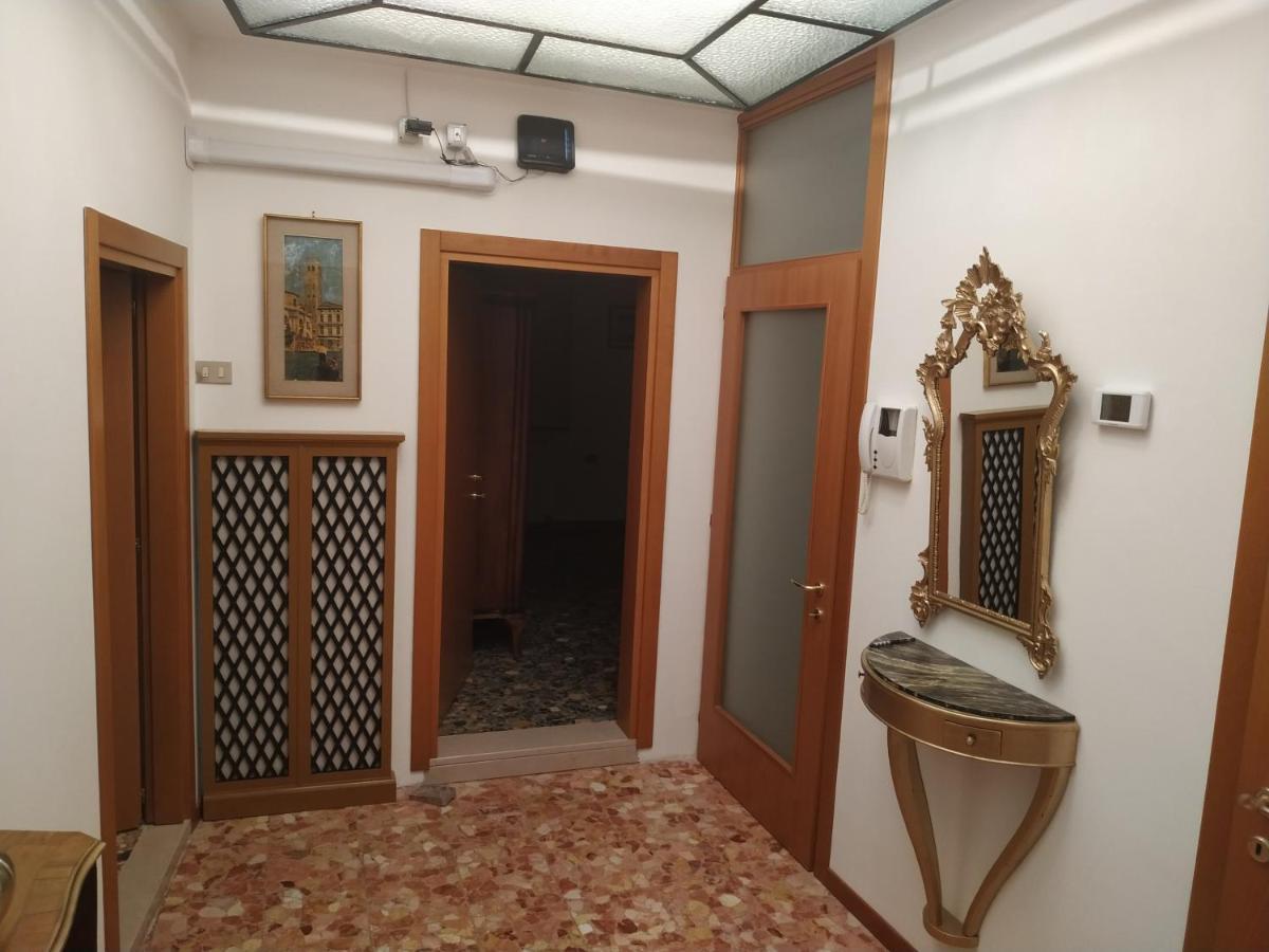 Guizzo Apartment Venezia Exteriör bild