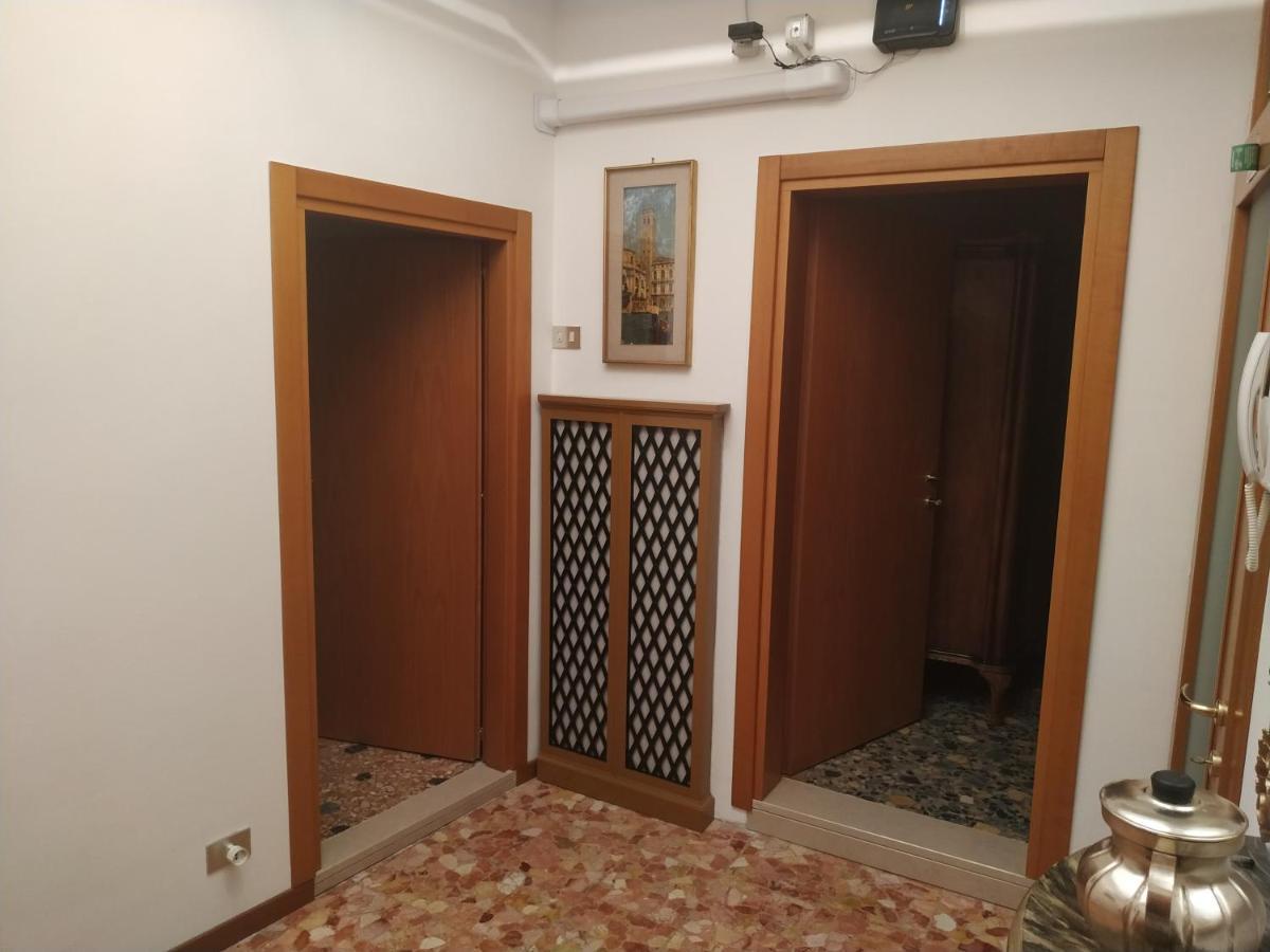 Guizzo Apartment Venezia Exteriör bild