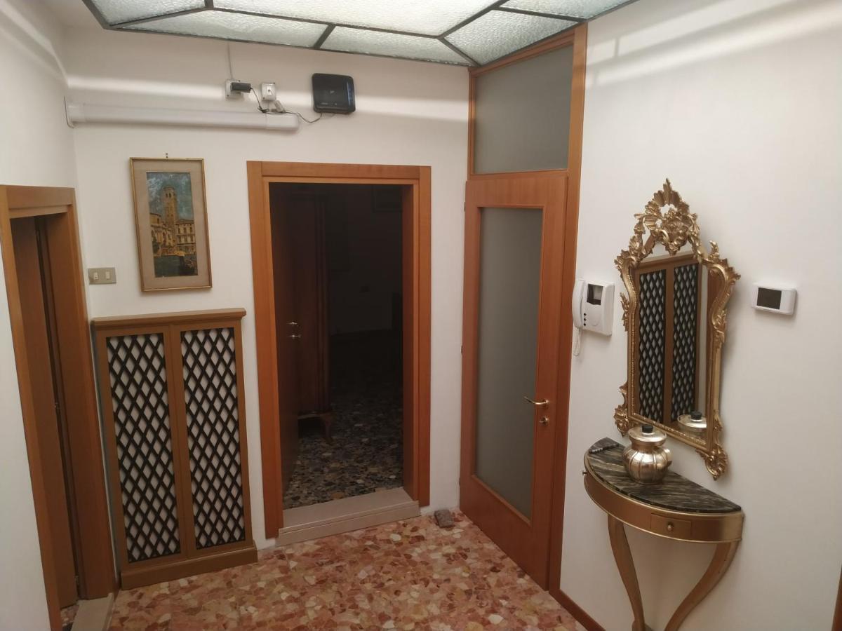 Guizzo Apartment Venezia Exteriör bild